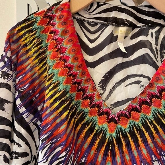 PILYQ Barcelona African Rays Embellished Tunic M/L - Picture 4 of 10